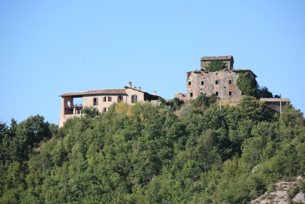 Agriturismo Monte Valentino Villa Pietralunga  Exterior photo